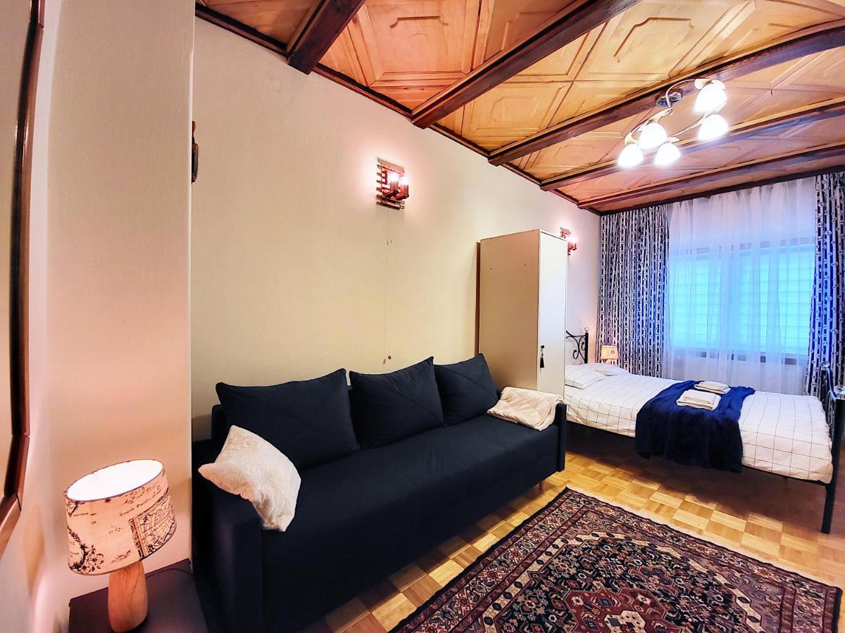 Bed and Breakfast Husarska 60 Warszawa Zewnętrze zdjęcie