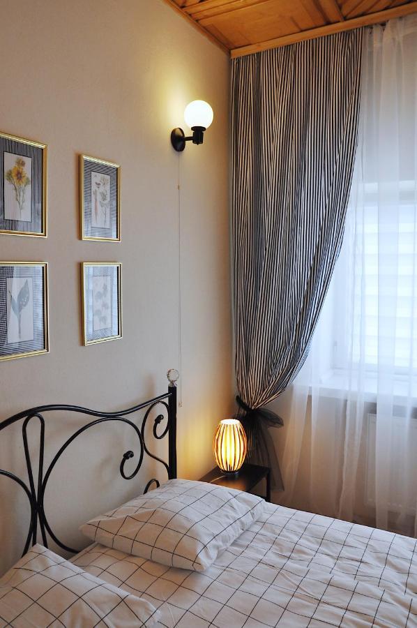 Bed and Breakfast Husarska 60 Warszawa Zewnętrze zdjęcie